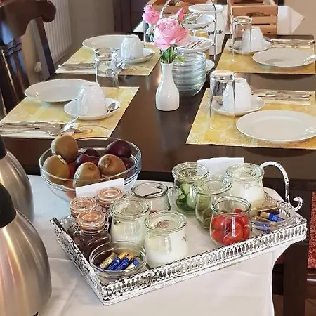 Inn Gaestehaus Vinetum Altdorf (Neustadt)