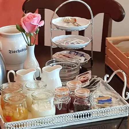Inn Gaestehaus Vinetum