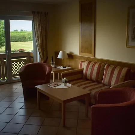 Gaestehaus Vinetum Locanda Altdorf (Neustadt)